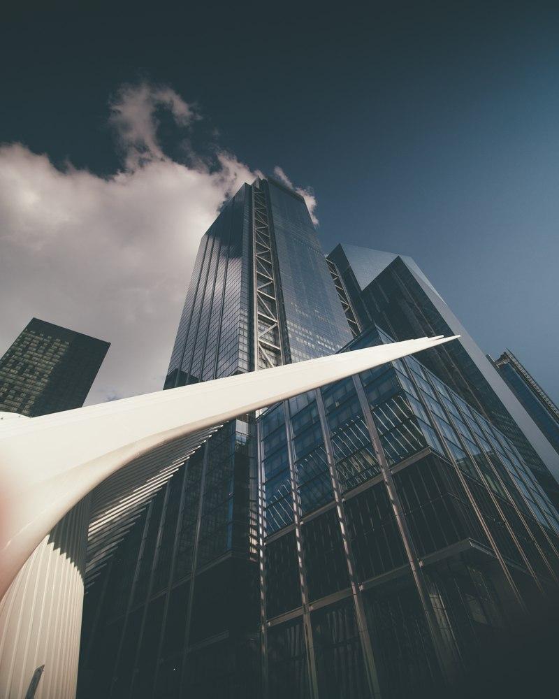 5 Essential Considerations for Successful Software Development Outsourcing