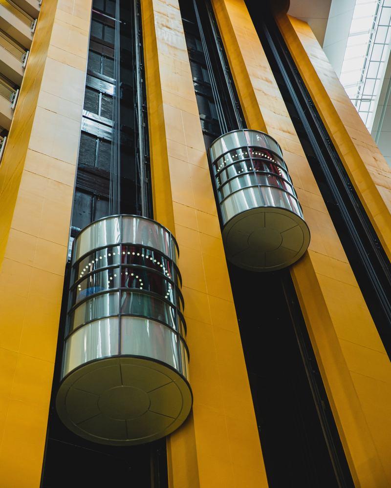 Outsourcing vs. Offshoring Understanding the Key Differences