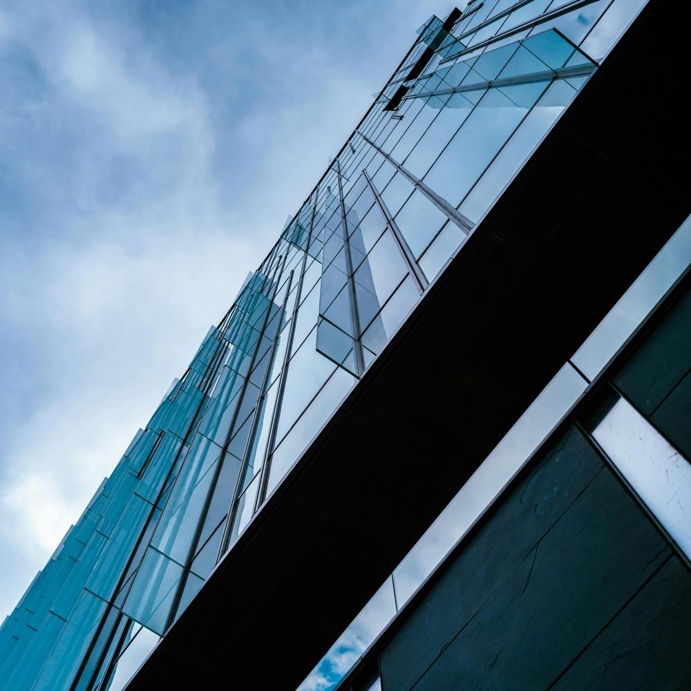 What Is Nearshore Outsourcing? Complete 2025 Guide for CTOs & Founders