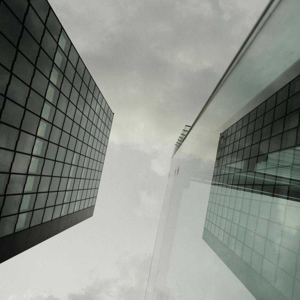 Data Engineering Outsourcing for Real-Time Systems and Scalable Data Platforms