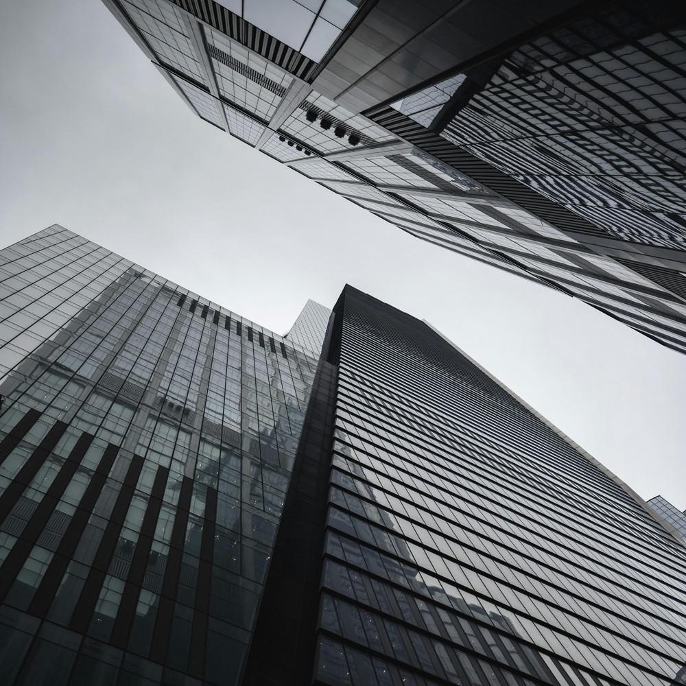 Nearshore vs Offshore vs In-House in 2026 - Cost, Benefits and When to Choose